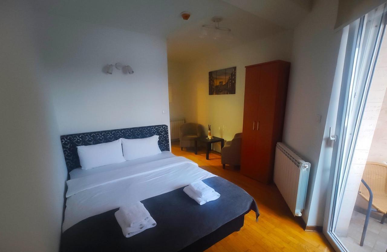 Kengur Resort Belgrad Exterior foto