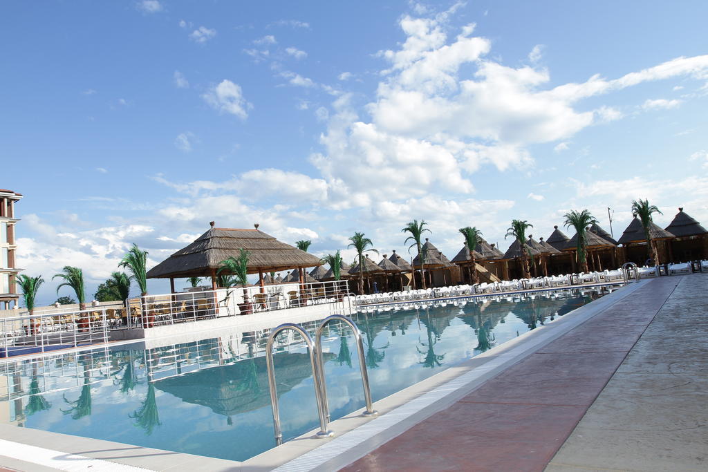 Kengur Resort Belgrad Exterior foto